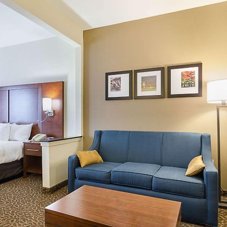 Quality Suites Springdale West I-49 Eksteriør billede
