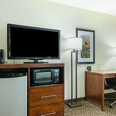 Quality Suites Springdale West I-49 Eksteriør billede