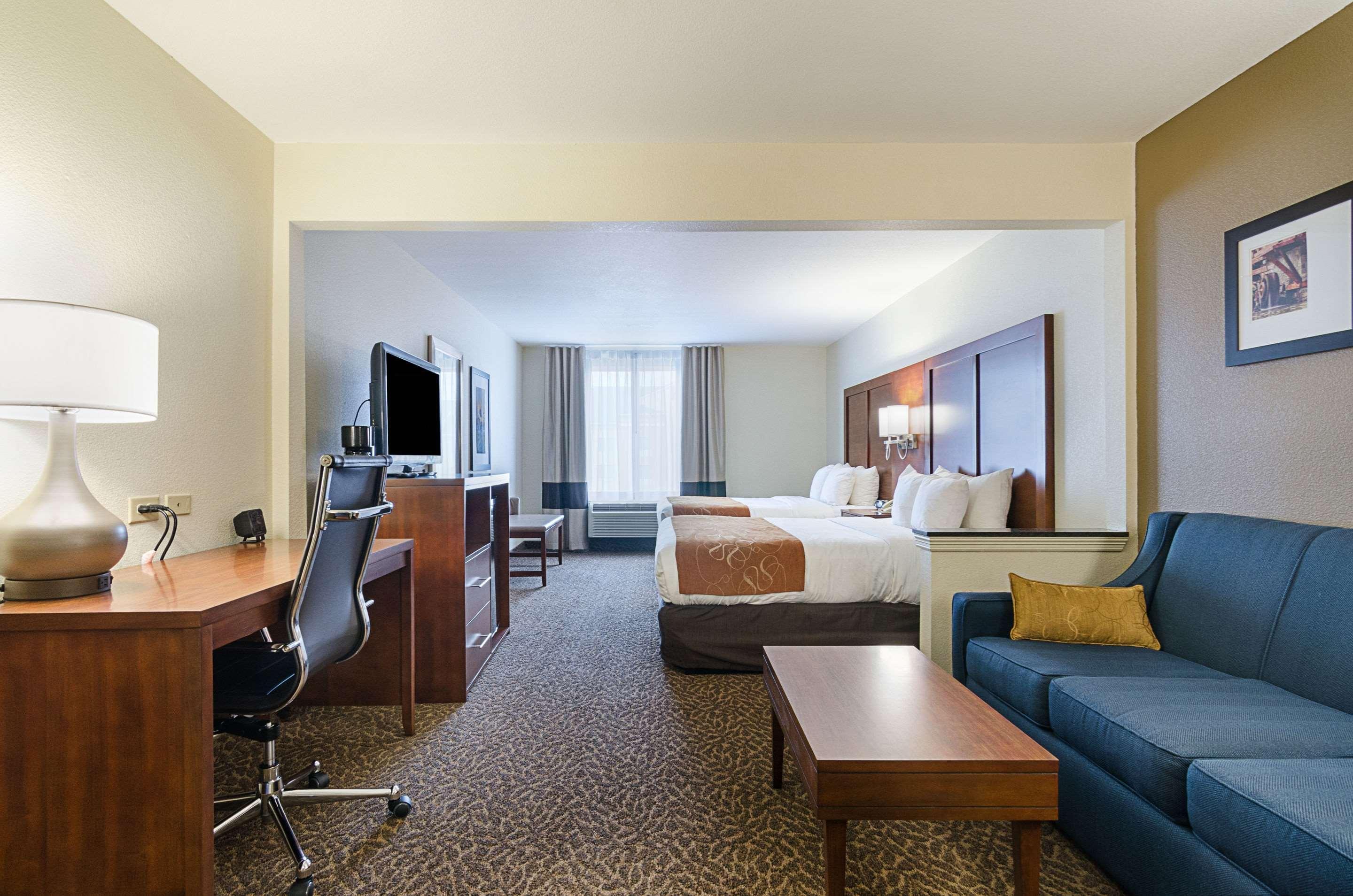 Quality Suites Springdale West I-49 Eksteriør billede
