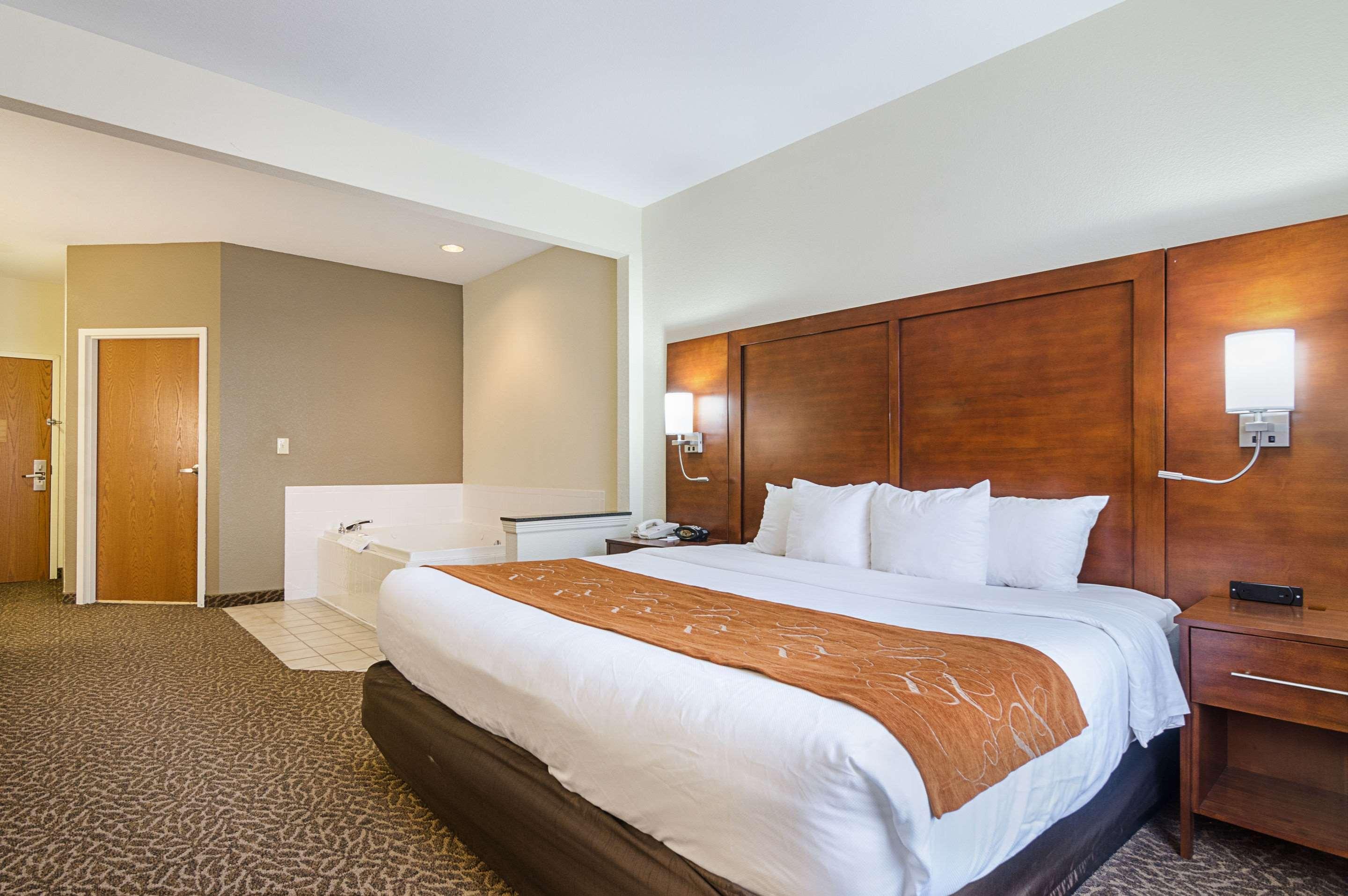Quality Suites Springdale West I-49 Eksteriør billede