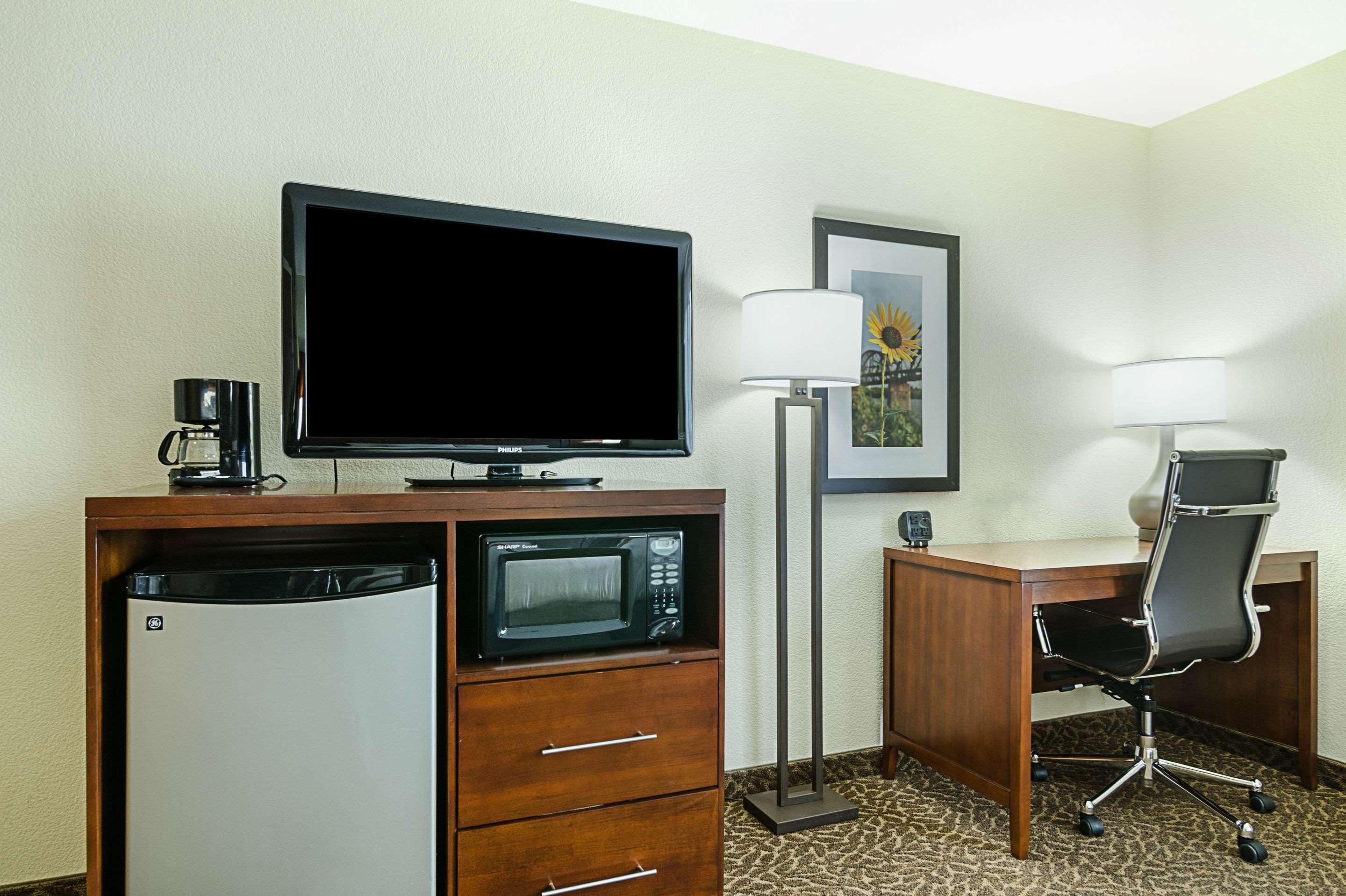 Quality Suites Springdale West I-49 Eksteriør billede